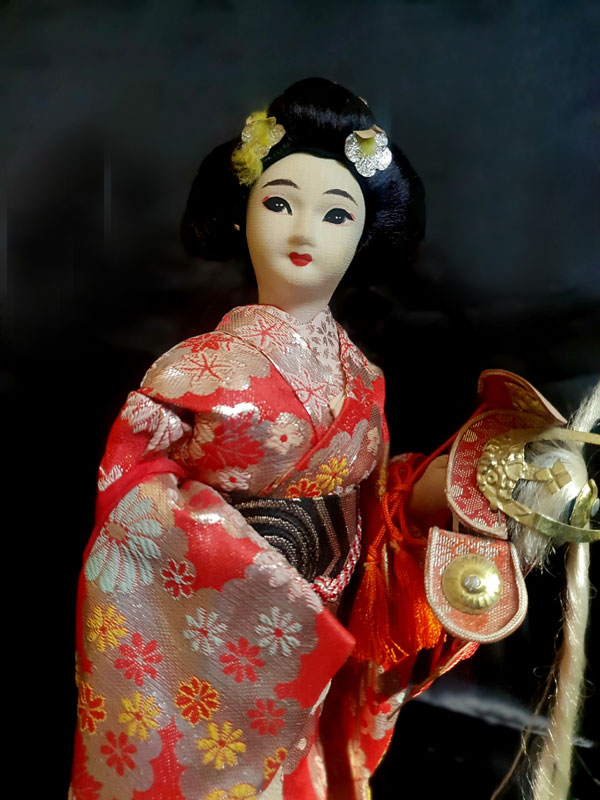 Antigua Geisha Ningyō – Yaegaki Hime (Princesa Yaegaki)