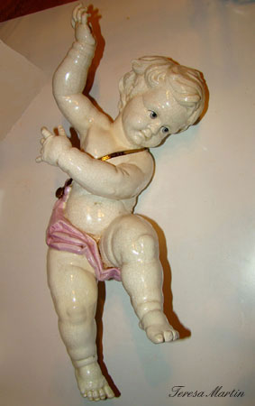 RESTAURACION ANGELITO DE PORCELANA