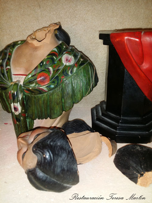 RESTAURACION ANTIGUA FIGURA BUSTO FLAMENCA