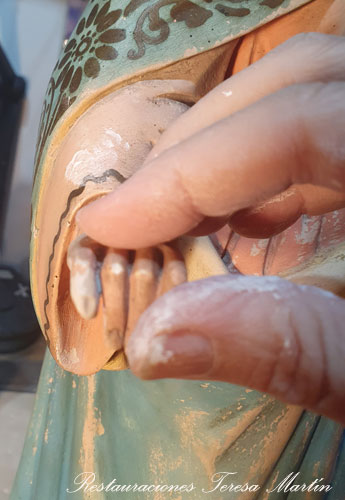 como restaurar dedos figura